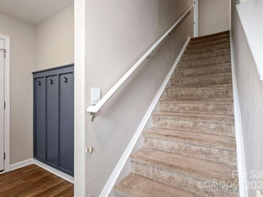 233 Belcaro Drive, Kings Mountain, NC 28086.  MLS# CAR4280850, YatesRealty ID 31675. 