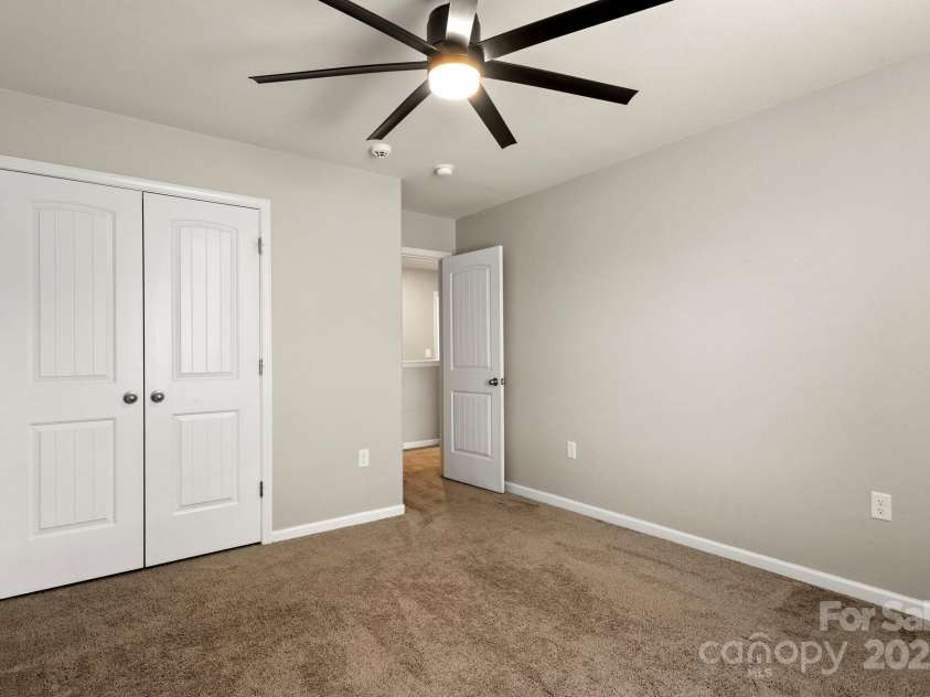 233 Belcaro Drive, Kings Mountain, NC 28086.  MLS# CAR4280850, YatesRealty ID 31675. 