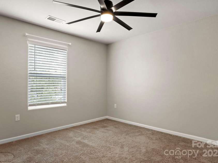 233 Belcaro Drive, Kings Mountain, NC 28086.  MLS# CAR4280850, YatesRealty ID 31675. 