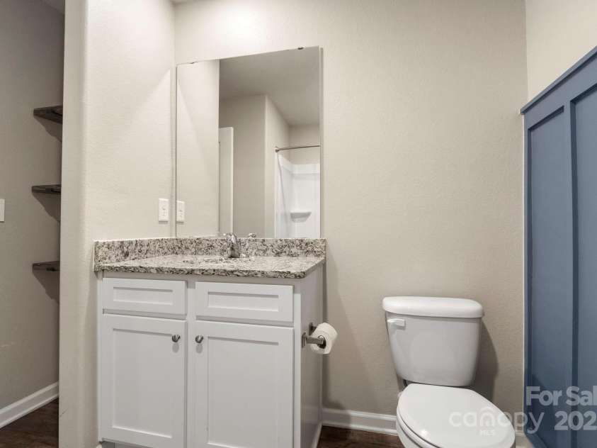 233 Belcaro Drive, Kings Mountain, NC 28086.  MLS# CAR4280850, YatesRealty ID 31675. 