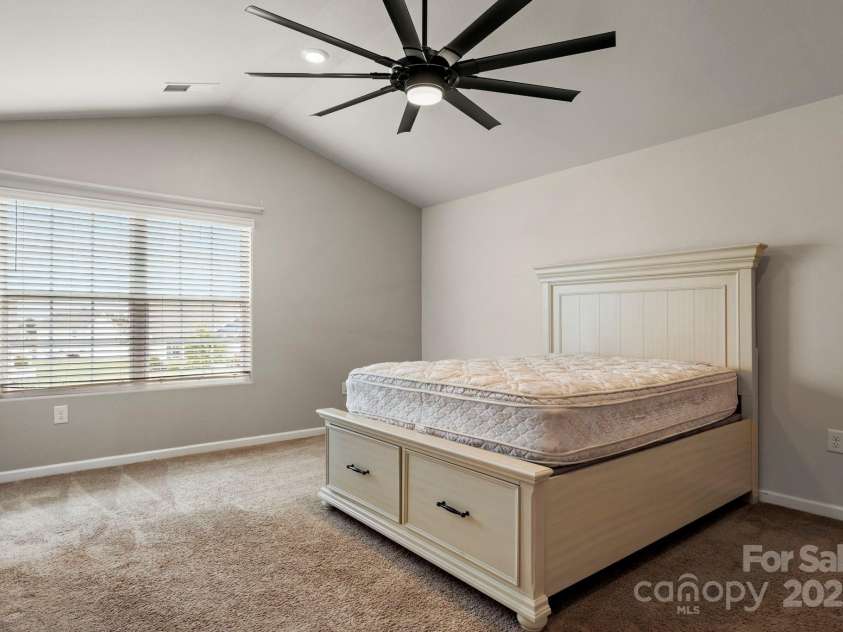 233 Belcaro Drive, Kings Mountain, NC 28086.  MLS# CAR4280850, YatesRealty ID 31675. 