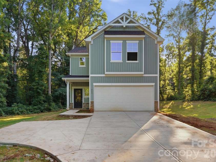 260 Landers Chapel Road, Lincolnton, NC 28092.  MLS# CAR4389396, YatesRealty ID 31675. 