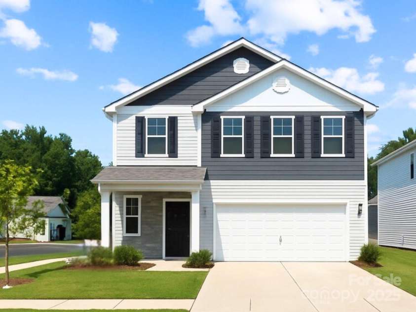 4040 Stoneygreen Lane, Charlotte, NC 28215.  MLS# CAR4284875, YatesRealty ID 31677. 