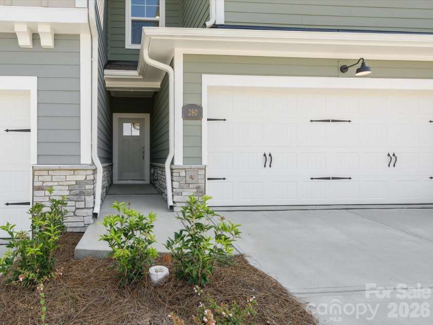 280 Alluvium Lane, Waxhaw, NC 28173.  MLS# CAR4371531, YatesRealty ID 31678. 