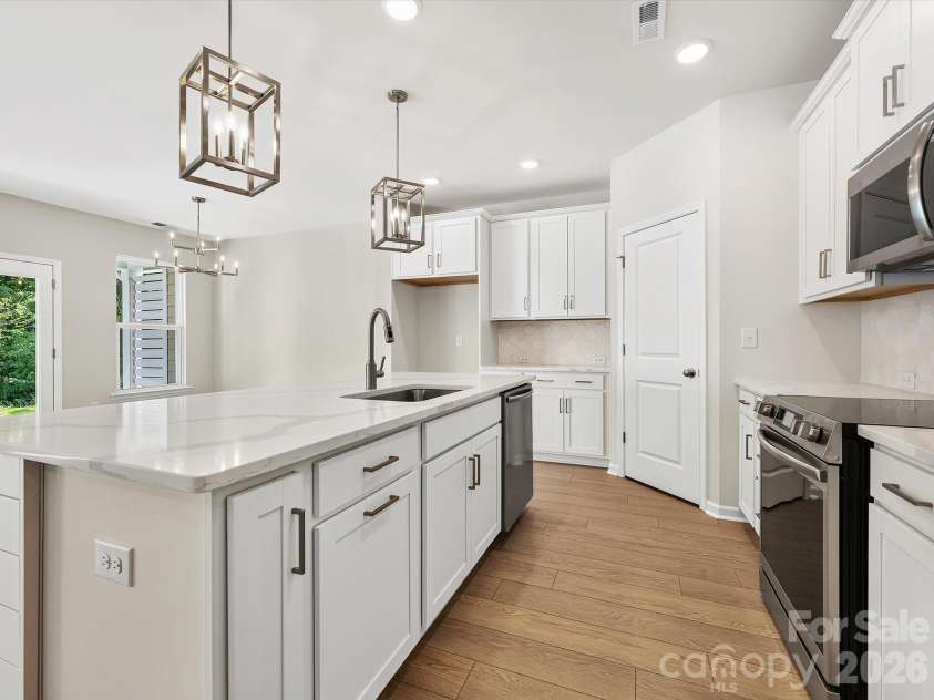 280 Alluvium Lane, Waxhaw, NC 28173.  MLS# CAR4371531, YatesRealty ID 31678. 
