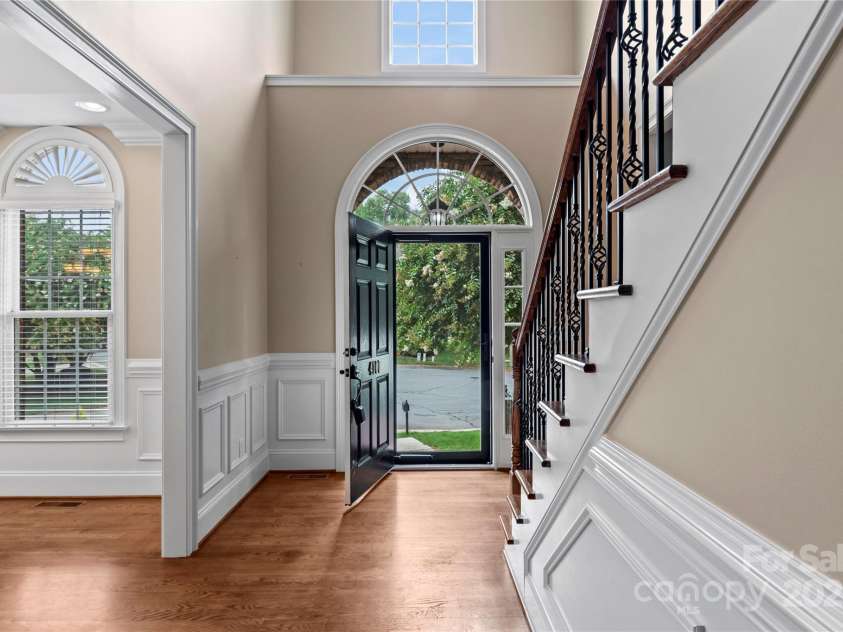 4100 Birch Creek Trail, Winston Salem, NC 27106.  MLS# CAR4290463, YatesRealty ID 31679. 