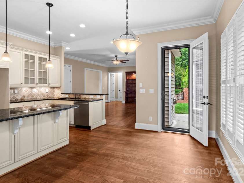 4100 Birch Creek Trail, Winston Salem, NC 27106.  MLS# CAR4290463, YatesRealty ID 31679. 