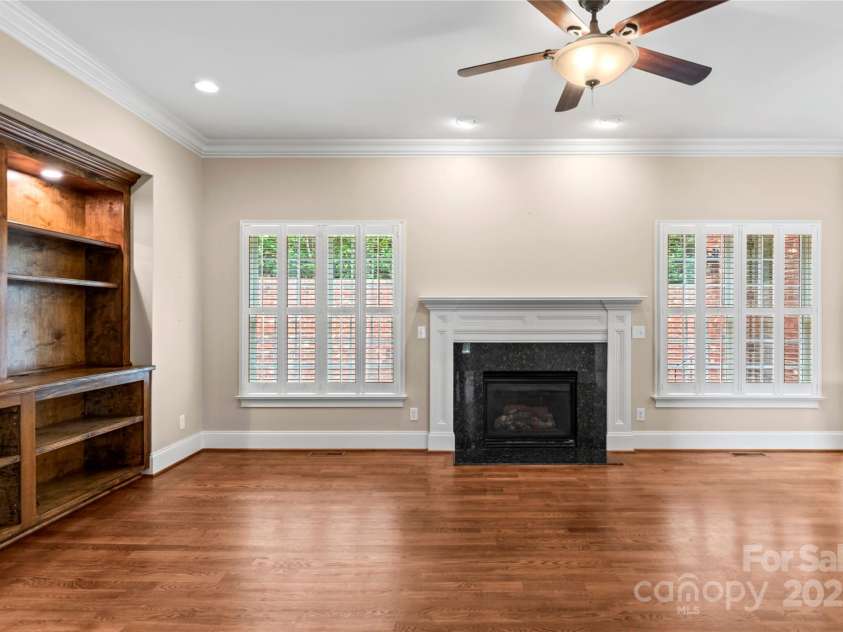 4100 Birch Creek Trail, Winston Salem, NC 27106.  MLS# CAR4290463, YatesRealty ID 31679. 