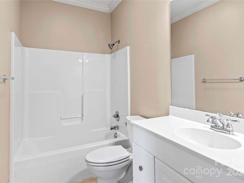 4100 Birch Creek Trail, Winston Salem, NC 27106.  MLS# CAR4290463, YatesRealty ID 31679. 