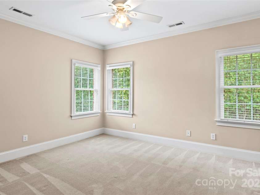 4100 Birch Creek Trail, Winston Salem, NC 27106.  MLS# CAR4290463, YatesRealty ID 31679. 