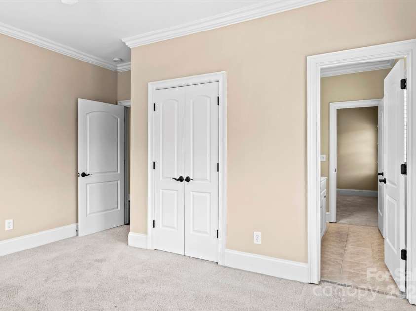 4100 Birch Creek Trail, Winston Salem, NC 27106.  MLS# CAR4290463, YatesRealty ID 31679. 