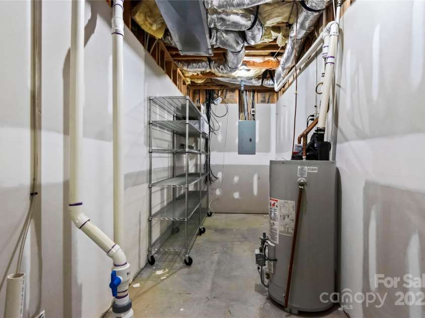 4100 Birch Creek Trail, Winston Salem, NC 27106.  MLS# CAR4290463, YatesRealty ID 31679. 