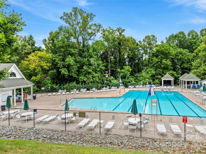 4100 Birch Creek Trail, Winston Salem, NC 27106.  MLS# CAR4290463, YatesRealty ID 31679. 