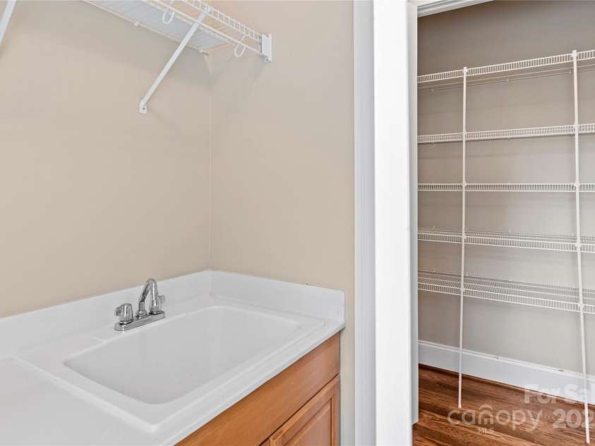 4100 Birch Creek Trail, Winston Salem, NC 27106.  MLS# CAR4290463, YatesRealty ID 31679. Utility Sink in Laundry Room