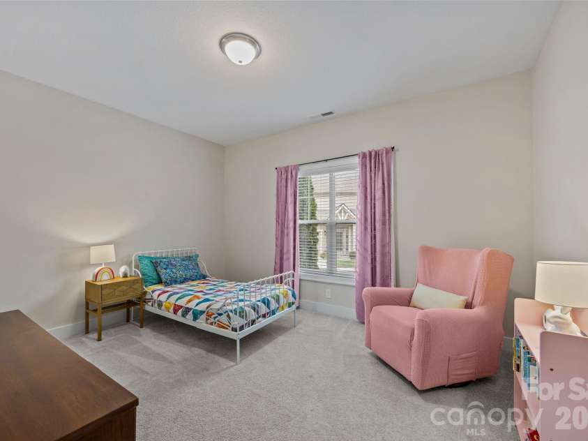 43 Burlington Lane, Fletcher, NC 28732.  MLS# CAR4342774, YatesRealty ID 3168. 
