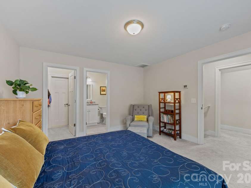 43 Burlington Lane, Fletcher, NC 28732.  MLS# CAR4342774, YatesRealty ID 3168. 