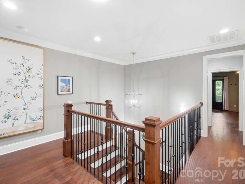 2430 Vail Avenue, Charlotte, NC 28207.  MLS# CAR4394660, YatesRealty ID 31680. 