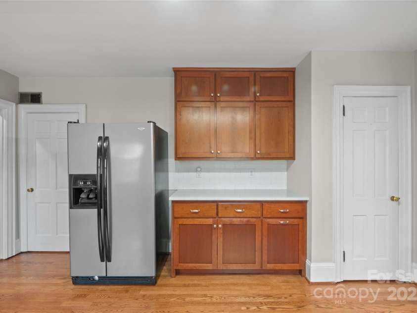 431 Sullivan Road, Statesville, NC 28677.  MLS# CAR4241646, YatesRealty ID 31680. 