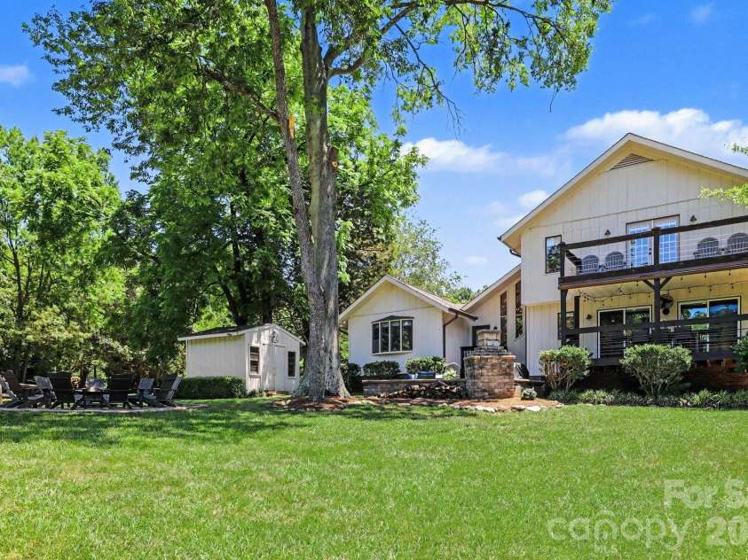 118 Waterfowl Lane, Mooresville, NC 28117.  MLS# CAR4370687, YatesRealty ID 31685. Back elevation.