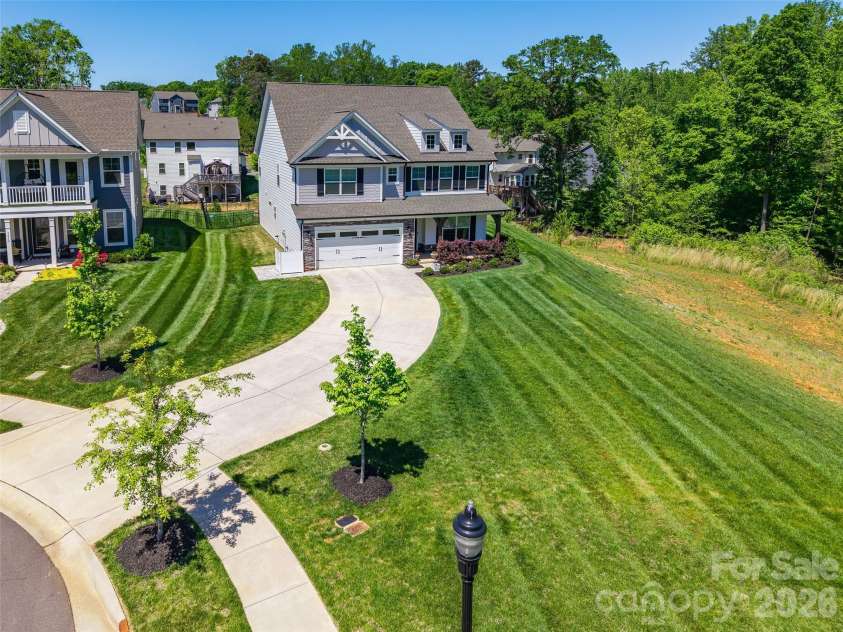 3007 Birch Creek Drive, Gastonia, NC 28054.  MLS# CAR4374210, YatesRealty ID 31687. 