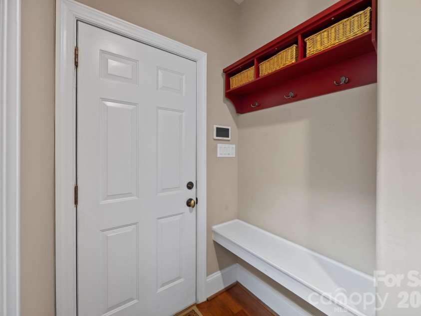 120 Laurel Ridge Drive, Statesville, NC 28677.  MLS# CAR4357901, YatesRealty ID 31688. 