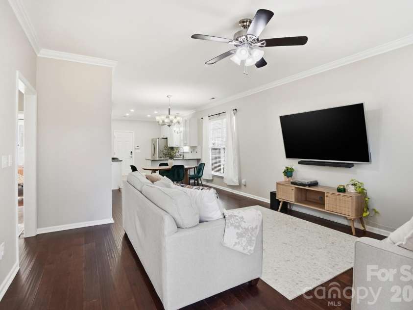 1905 Stroud Park Court, Charlotte, NC 28206.  MLS# CAR4337465, YatesRealty ID 3169. 