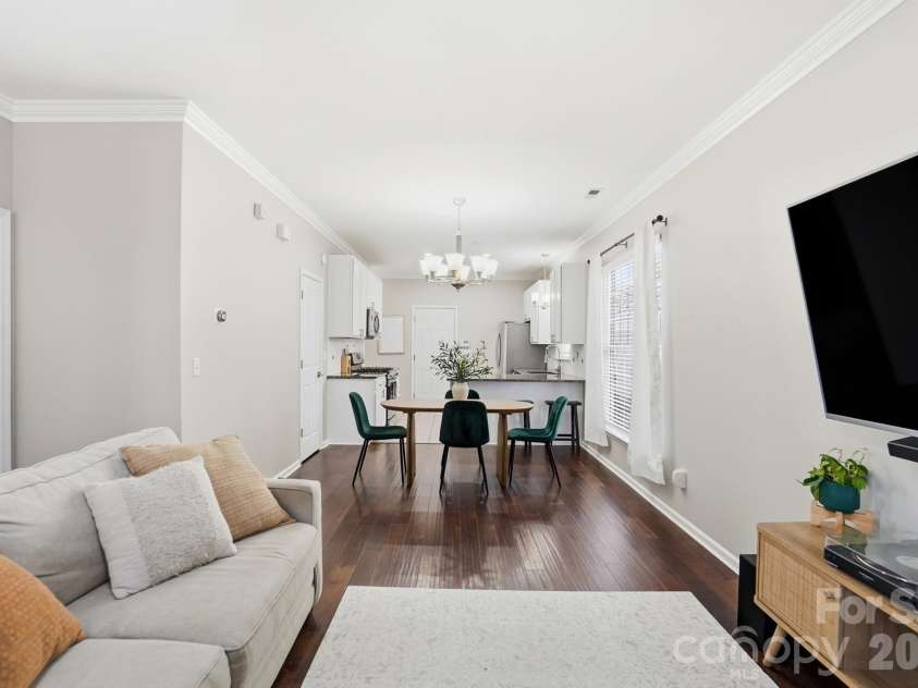 1905 Stroud Park Court, Charlotte, NC 28206.  MLS# CAR4337465, YatesRealty ID 3169. 