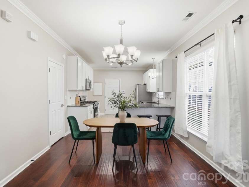 1905 Stroud Park Court, Charlotte, NC 28206.  MLS# CAR4337465, YatesRealty ID 3169. 