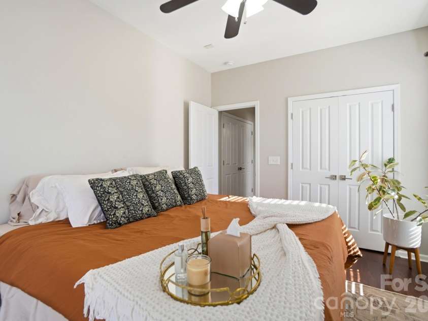 1905 Stroud Park Court, Charlotte, NC 28206.  MLS# CAR4337465, YatesRealty ID 3169. 