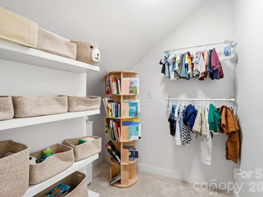 1905 Stroud Park Court, Charlotte, NC 28206.  MLS# CAR4337465, YatesRealty ID 3169. 