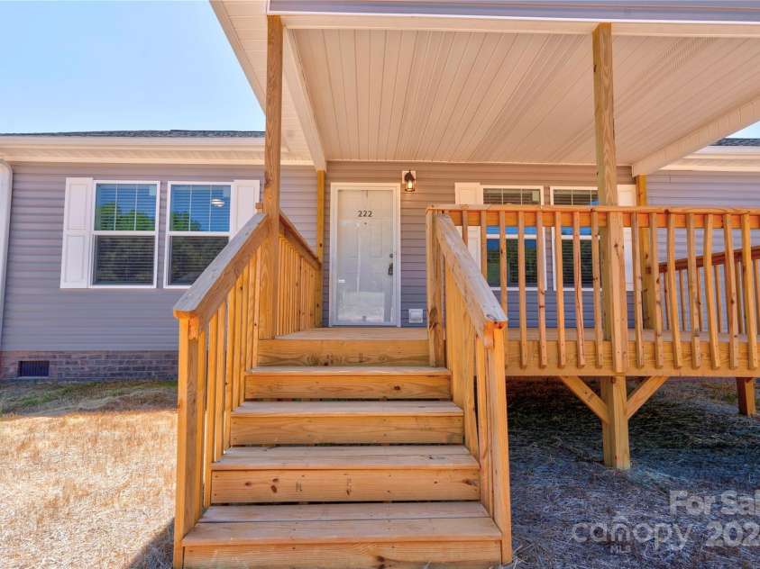 222 Buck Chapman Road, Casar, NC 28020.  MLS# CAR4112298, YatesRealty ID 3169. Front Porch