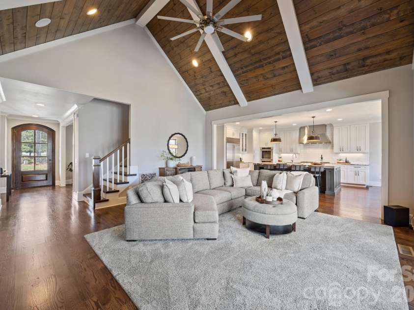 22304 John Gamble Road, Cornelius, NC 28031.  MLS# CAR4353501, YatesRealty ID 3169. Great room and foyer