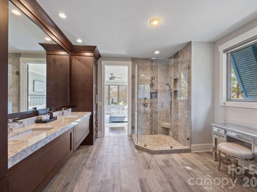 22304 John Gamble Road, Cornelius, NC 28031.  MLS# CAR4353501, YatesRealty ID 3169. Primary bath 