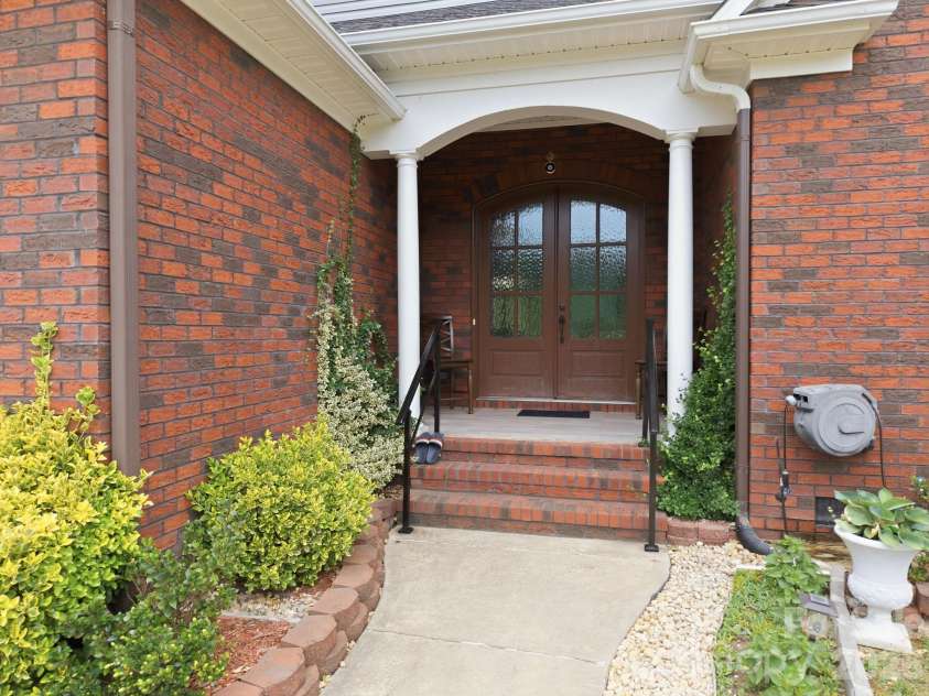 3120 Poole Road, Salisbury, NC 28146.  MLS# CAR4378011, YatesRealty ID 31691. 