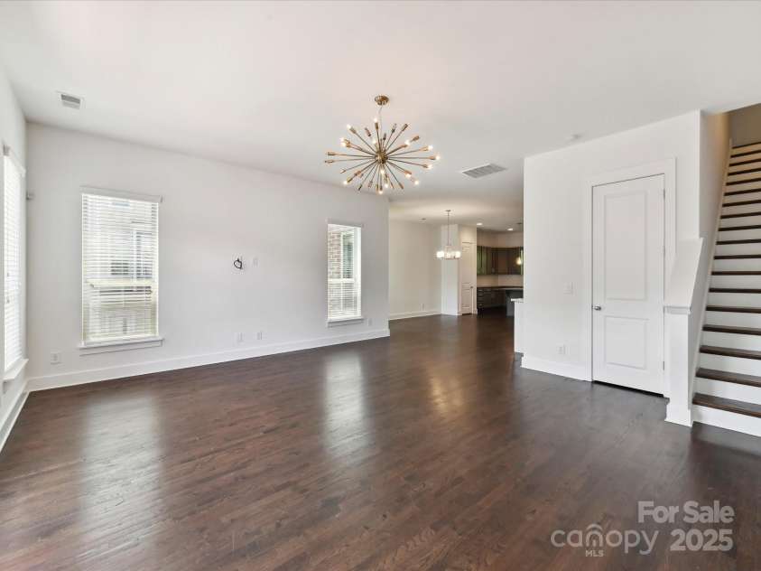 871 Academy Street, Charlotte, NC 28205.  MLS# CAR4264328, YatesRealty ID 31692. 