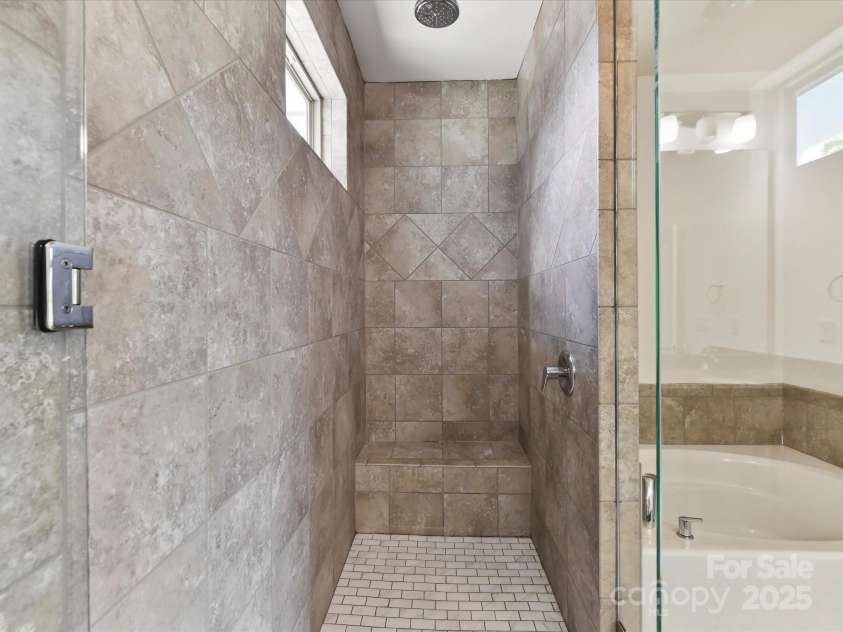 871 Academy Street, Charlotte, NC 28205.  MLS# CAR4264328, YatesRealty ID 31692. 