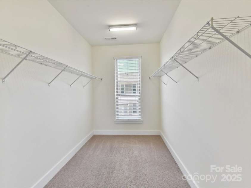 871 Academy Street, Charlotte, NC 28205.  MLS# CAR4264328, YatesRealty ID 31692. 