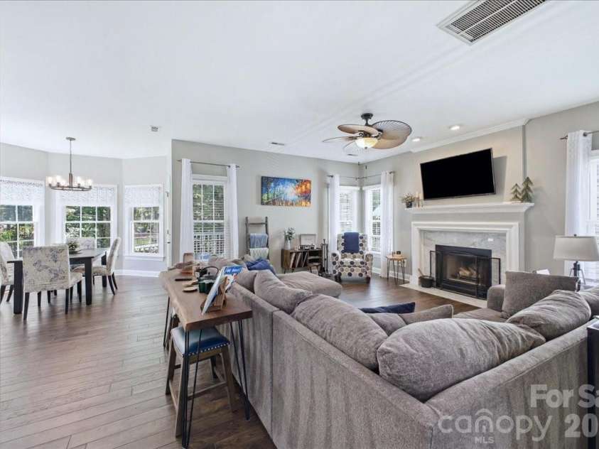 8414 Headford Road, Charlotte, NC 28277.  MLS# CAR4382537, YatesRealty ID 31693. 