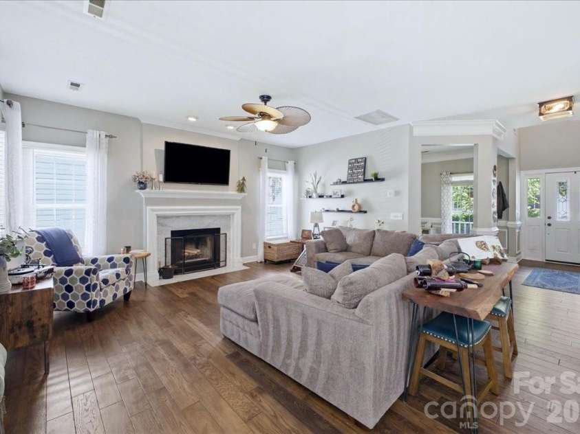 8414 Headford Road, Charlotte, NC 28277.  MLS# CAR4382537, YatesRealty ID 31693. 