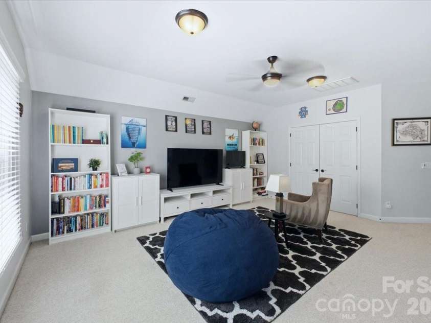 8414 Headford Road, Charlotte, NC 28277.  MLS# CAR4382537, YatesRealty ID 31693. 