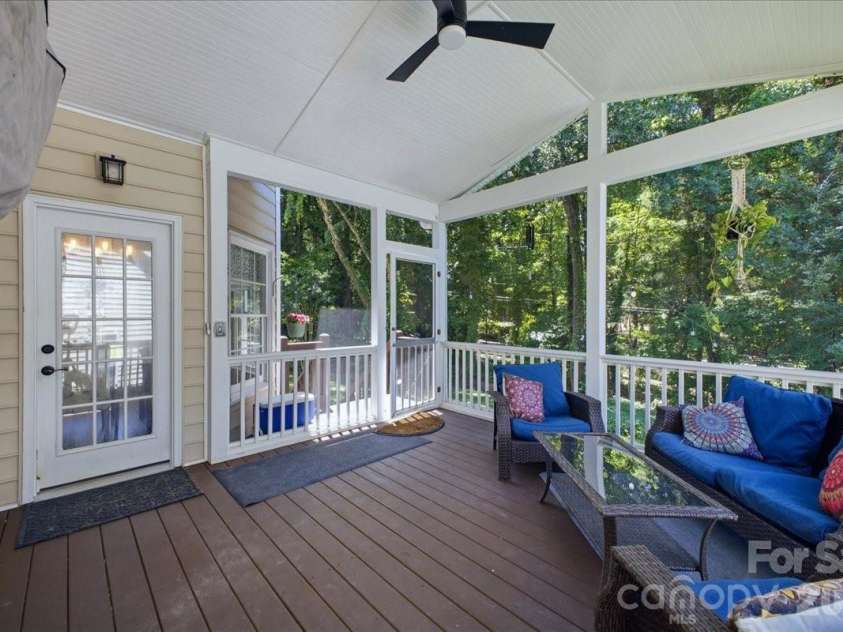 8414 Headford Road, Charlotte, NC 28277.  MLS# CAR4382537, YatesRealty ID 31693. 