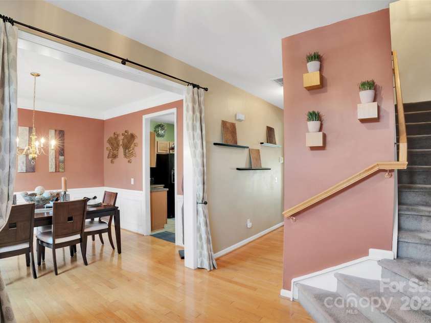 136 Crestwood Drive, Mount Holly, NC 28120.  MLS# CAR4284849, YatesRealty ID 31696. 