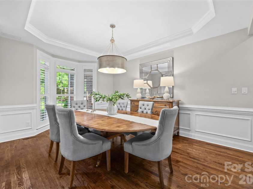2539 Grimmersborough Lane, Charlotte, NC 28270.  MLS# CAR4384448, YatesRealty ID 31696. Dining room