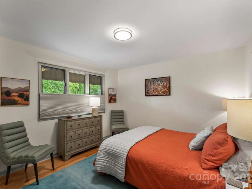 1801 Timber Trail, Asheville, NC 28804.  MLS# CAR4288825, YatesRealty ID 31697. 