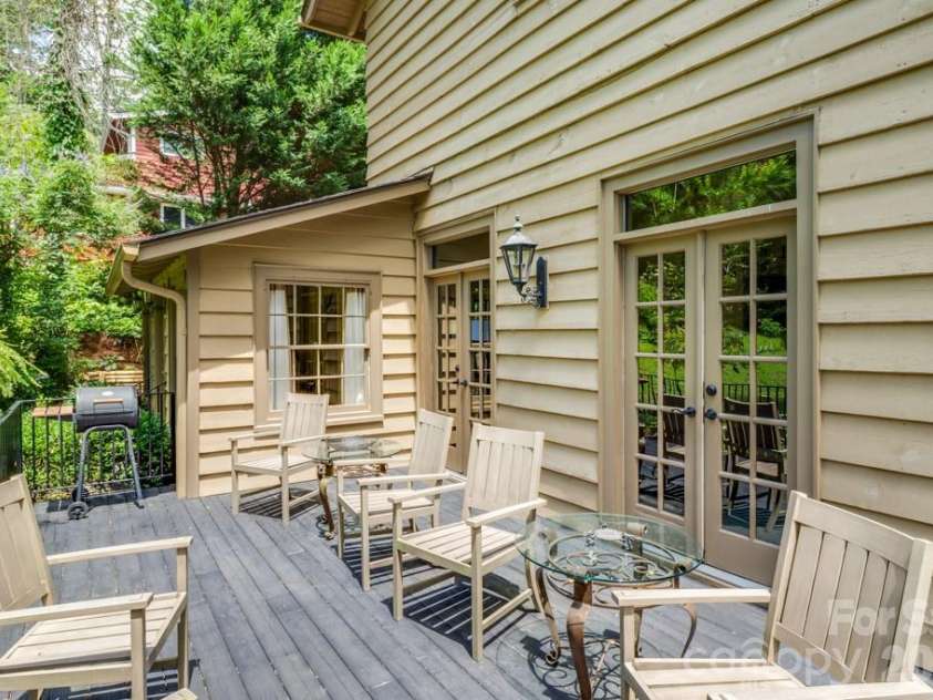 75 Charles Street, Saluda, NC 28773.  MLS# CAR4388140, YatesRealty ID 31697. 