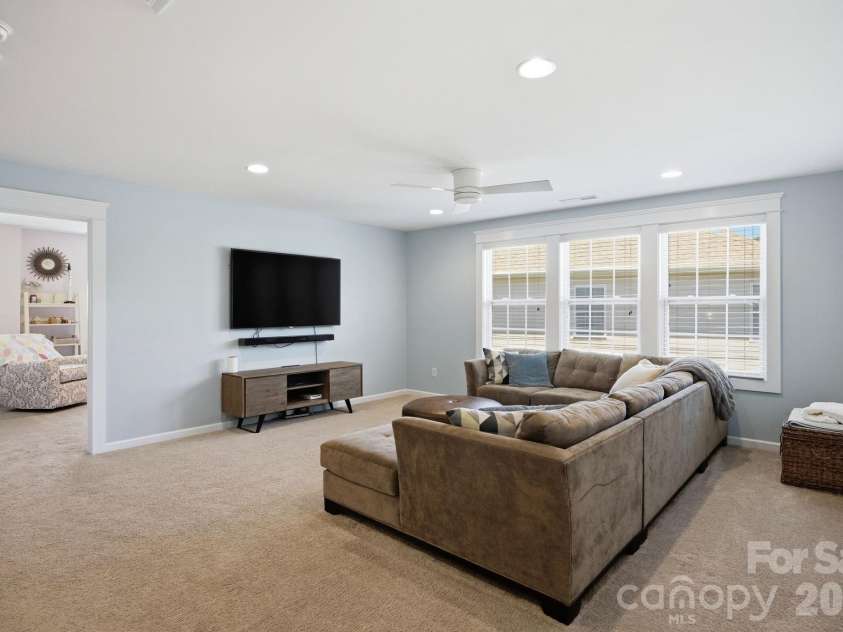 3026 Spinner Court, Denver, NC 28037.  MLS# CAR4389852, YatesRealty ID 31698. 