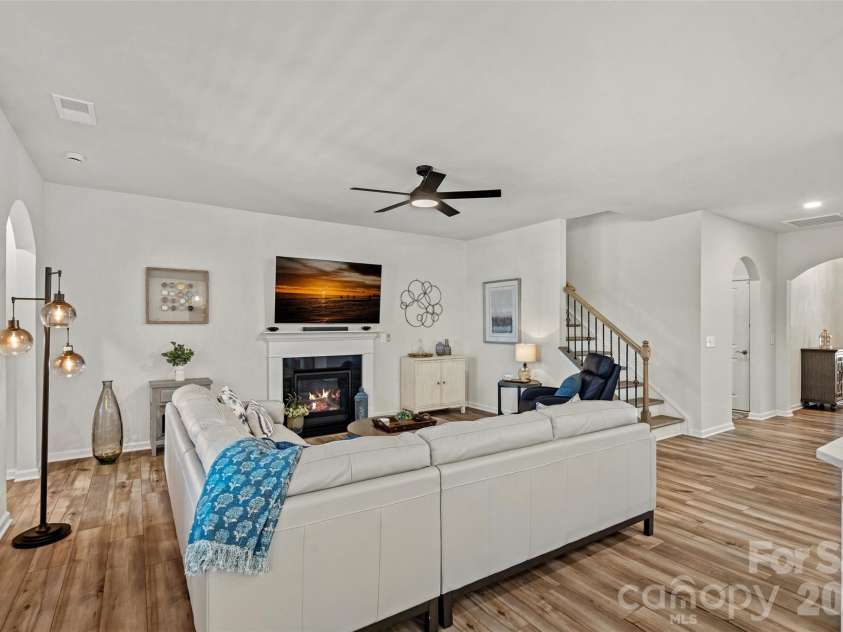 1969 Copper Path Drive, Fort Mill, SC 29715.  MLS# CAR4390791, YatesRealty ID 31699. 