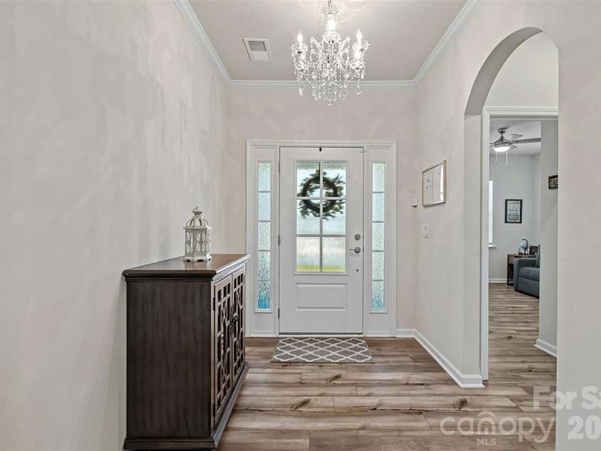 1969 Copper Path Drive, Fort Mill, SC 29715.  MLS# CAR4390791, YatesRealty ID 31699. Foyer