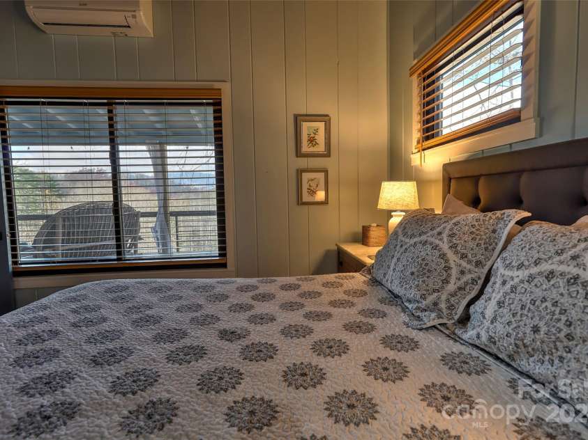 440 Smokey Vista Drive, Bryson City, NC 28713.  MLS# CAR4206020, YatesRealty ID 317. 