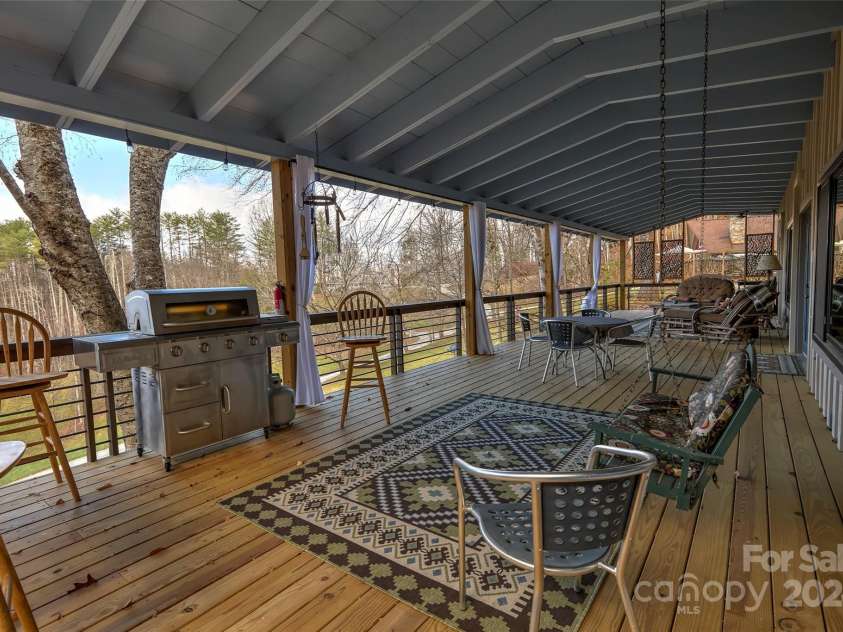 440 Smokey Vista Drive, Bryson City, NC 28713.  MLS# CAR4206020, YatesRealty ID 317. 